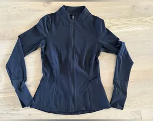 Gym shark women’s jacket with mesh detail black size medium thumbnail 1