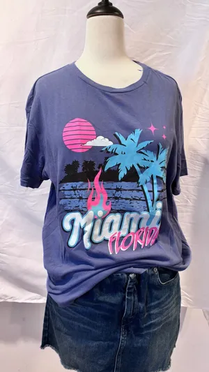 Miami Beach Sunset Comfort Colors T-shirt thumbnail 2