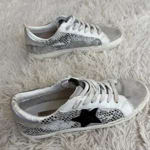 Vintage‎ Havana Sneakers White Gray Snake Star Logo Shoes Women's 8.5 thumbnail 3