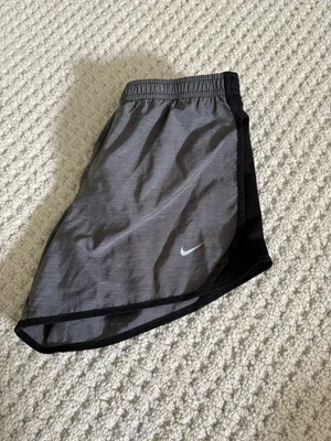 Nike Shorts thumbnail 2