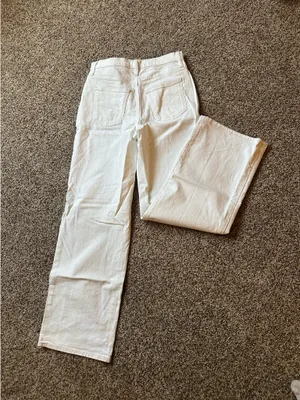 Universal Threads High rise wide leg jeans thumbnail 2