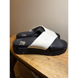 Sorel Roaming Crisscross Slide Sandal Black Leather Platform 10 thumbnail 6