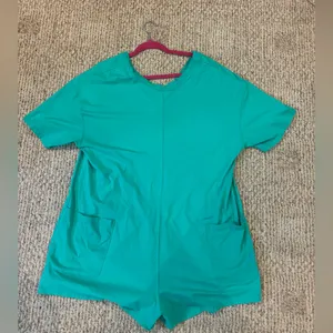 NWT Teal Women's Athletic Romper XL Green thumbnail 2