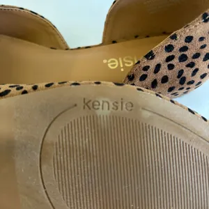 Kensie Gaby Leopard Cheetah Print‎ d'Orsay Pointed Toe Flats Tan Black 6.5M thumbnail 4
