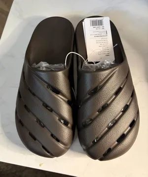 Men's Brown Slip-On Clog Sandals thumbnail 1