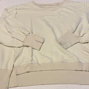 NEW! WE THE FREE PEOPLE Camden LARGE Gray Opal Cream Off-Shoulder Sweatshirt thumbnail 3