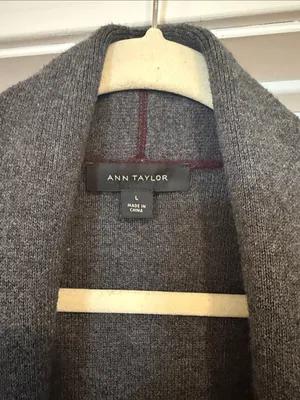 Ann Taylor Reversible Open-Front Cardigan in Burgundy and Gray thumbnail 4