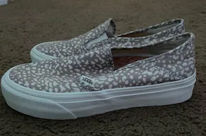 Vans animal print shoes thumbnail 1