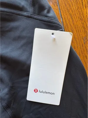 Lululemon Instill High Rise 25” Black Size 4 NWT thumbnail 5