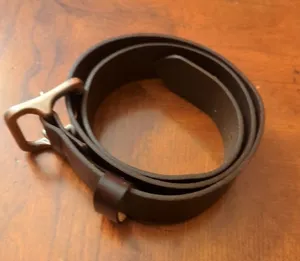 Levi's Signature Brown Leather Belt Silver Buckle Size 34/85 thumbnail 1