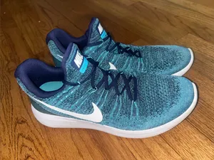 Nike Lunarepic Flyknit 2 Women's Size 10 Running Shoes Blue thumbnail 1