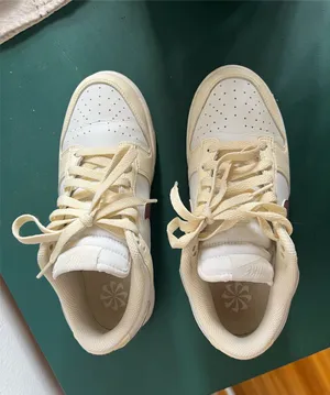 Nike Jordan 1 Low Women’s thumbnail 4