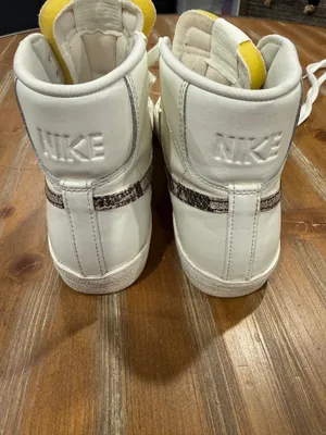 Nike Blazer Mid'77 White Grey Snake Sail Beige DA8736-100 Women's Size 8.5 thumbnail 7