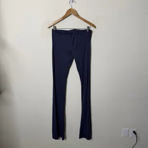Cham‎ The Prince Cross Pant - Navy Womens Size M/L thumbnail 3