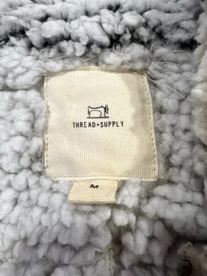 Thread and Supply Vest Sherpa thumbnail 2