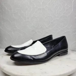 VTG Kenneth Cole Hudson Loafers 7 Black White Two Tone Leather Slip On Flats thumbnail 4