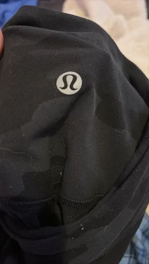 Camo Lululemon Leggings Align thumbnail 3