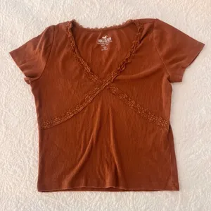 Hollister Laced Auburn Top thumbnail 1