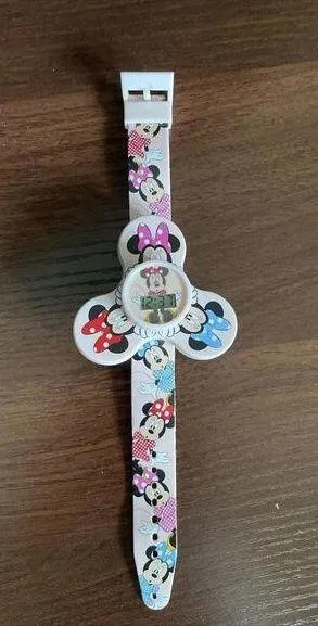 Disney Minnie watch and fidget spinner Accutime Sega plastic‎ digital thumbnail 1