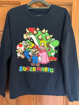 Super Mario Graphic Sweatshirt Women's XS Nintendo Long Sleeve Navy thumbnail 1