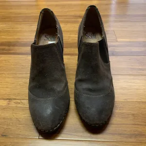 Sofft Womens Brown Suede Elastic Gore Heeled Shooties Ankle Boots Size 10M‎ thumbnail 2