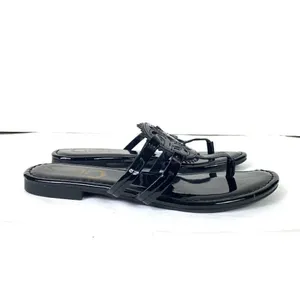 Sam Edelman Circus Canyon Shiny Black Patent Leather Emblem Flip Flop Sandals 7 thumbnail 4