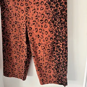 Maeve Anthropologie The Colette 26W Leopard Cropped Wide Leg High Rise Pants thumbnail 5
