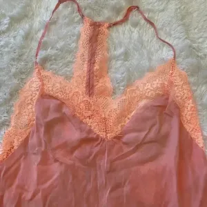Victoria's Secret Peach Top, racer back lace thumbnail 2