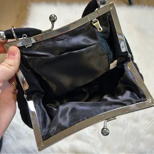 Vintage Elegant‎ Black Sparkly Evening Formal Prom Bag Purse thumbnail 4