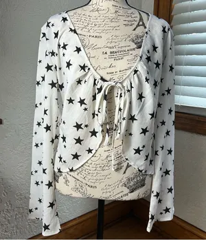 Boho Star Covered Bell Sleeve Open Front Tie Blouse Hippie Top Size 8 thumbnail 1