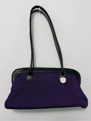 The Sak Original Vintage crochet medium shoulder bag in plum purple thumbnail 4