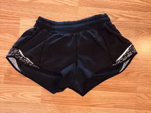 lululemon athletica hotty hot ll shorts thumbnail 1