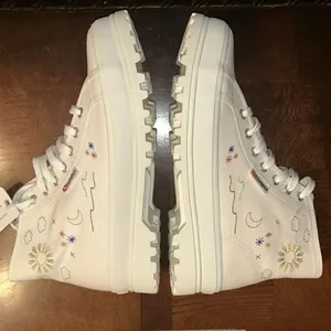 Superga White & Blue Embroidered Accent Alpina Plao Hightop Sneakers.(Size 7.5) thumbnail 10