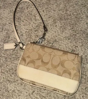 Coach Wristlet Wallet Cream Tan Signature Canvas thumbnail 1