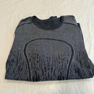 Lululemon Run: Swiftly Tech Long Sleeve Crew Heathered Deep Navy size 4/6 women thumbnail 7