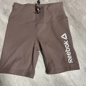 Reebok Womens Brown Fitted‎ Athletic Essence Bike Shorts Size XS Bag 6 thumbnail 1
