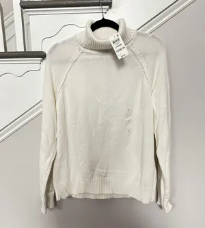NWT Luxsoft Turtleneck Sweater White Size Large thumbnail 2