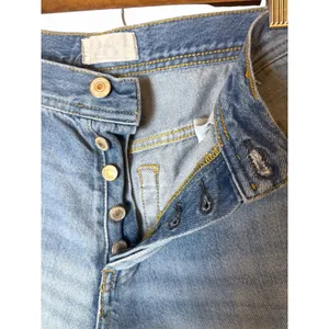 Free People We The Free Maggie Ripped Crop Straight Jeans Size 26 Blue thumbnail 5