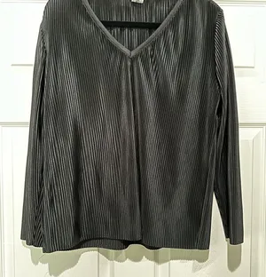 Perceptions Gray Pleated Relaxed Skirt Set Union Made Modest 2 Piece Suit Womens thumbnail 1