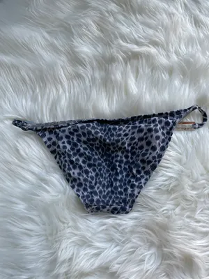 Bebe Leopard print bikini bottoms thumbnail 4