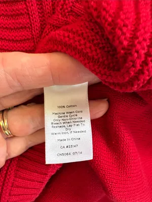 Talbots Bright Red V-Neck Cable Knit Sweater 100% Cotton Size Small thumbnail 6