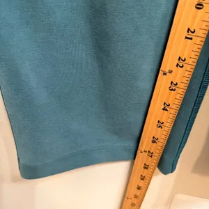 Lululemon Softstreme High-Rise Straight-Leg Pant in Storm Teal W5GHZS Size 6 thumbnail 14