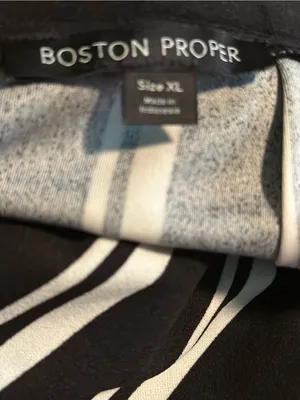 Boston Proper Black and White Vertical Stripe Wide-Leg Pants thumbnail 8