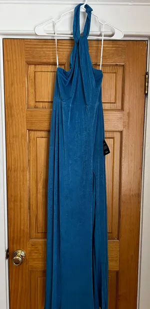Lulus Stunning Attitude Blue Keyhole Halter Neck Maxi Dress thumbnail 5