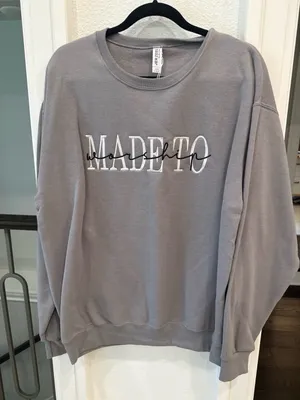 Jerzees Nublend Gray “Made to Worship” Embroidered Sweatshirt Large NWT thumbnail 3