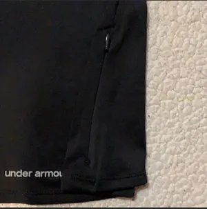 Under Armour Fitted Cold Gear 1/4 Zip thumbnail 4