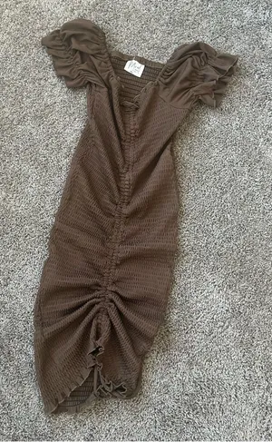 Brown Ruched Midi Dress thumbnail 1