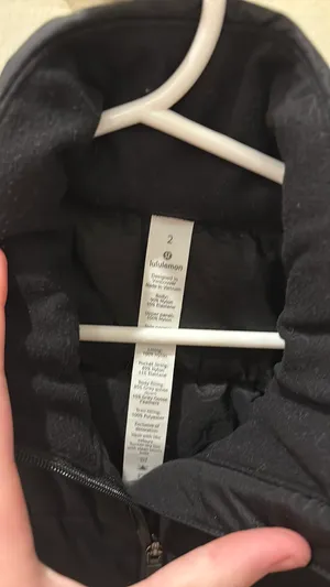 Lululemon  thumbnail 2