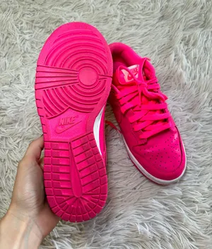 Nike Women’s Dunk Low thumbnail 6