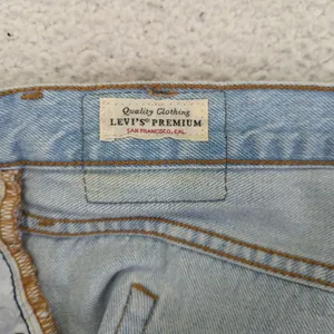 Levis Premium 501 Original High Rise Cut‎ Off Denim Shorts Light Wash Blue W32 thumbnail 4